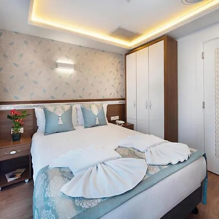 Lika 伊斯坦布尔